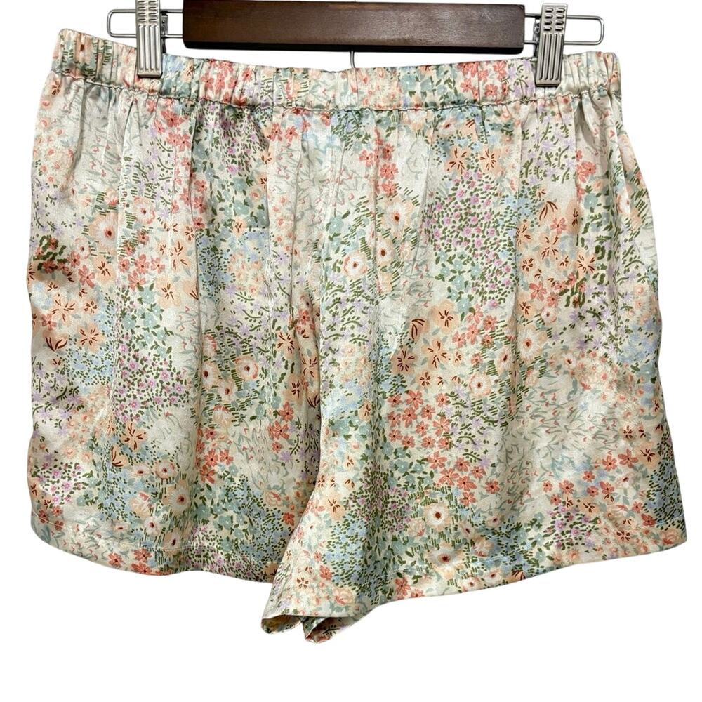Cynthia Rowley Womens M Floral Satin Pajama Set Button Top Shorts Sleepwear - Picture 8 of 11